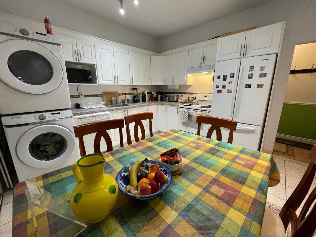 Chambres El Mediterraneo Rooms Montréal Dış mekan fotoğraf